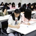 4月20日(金)発行の読売中高生新聞に、連載企画「AKB48チーム8の『社会派宣言！！』」の第13回が掲載！