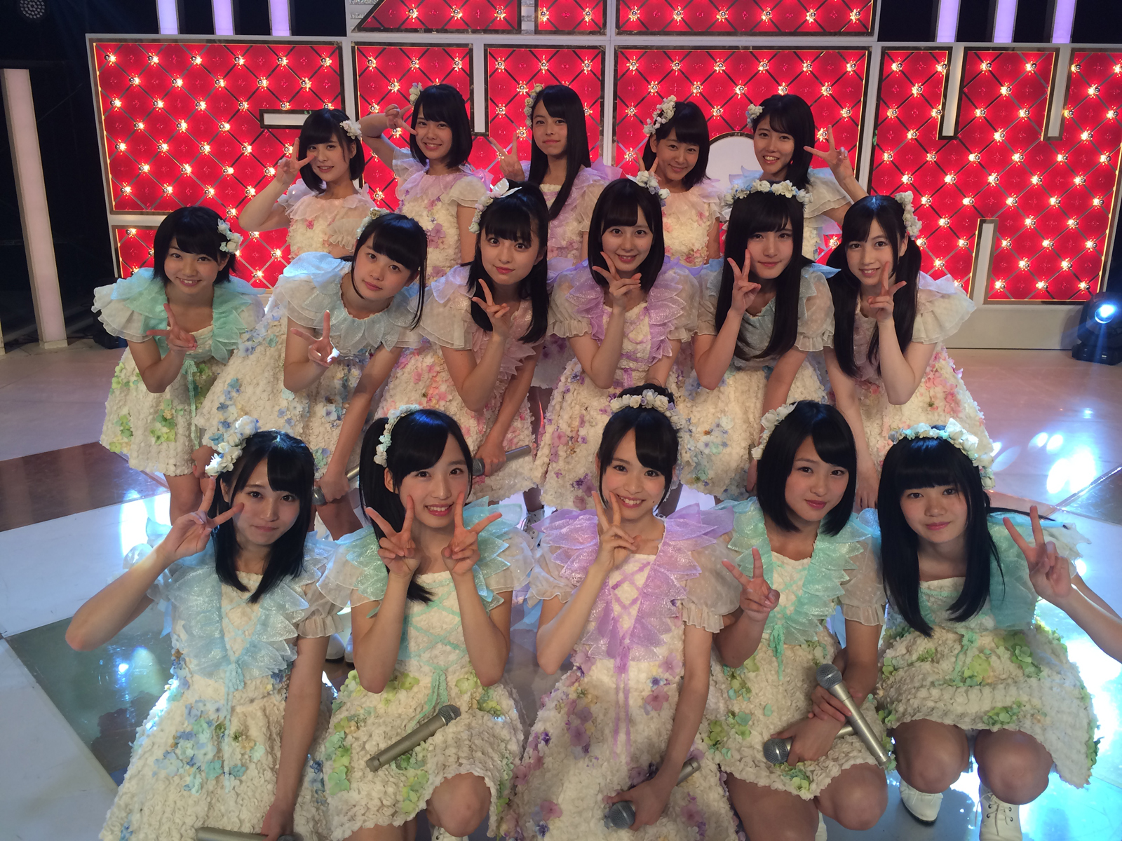 5月14日(土)放送「AKB48 SHOW!」でチーム8が『未来の扉』を披露
