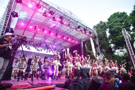 11_180909_Indonesia-Japan-Music-Festival-Show.jpg